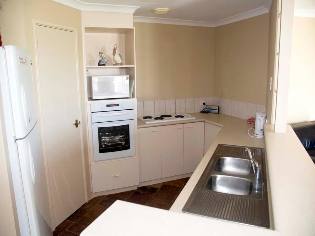 Pelican Shore Oceanfront Villa 6 Kalbarri Chambre photo